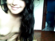 Mujer bonita esposa de un cornudo