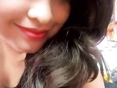 Tetas pequeñas culo grande de esta puta