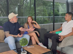 Hago cornudo a mi novio en plena sesión de terapia con el sexólogo