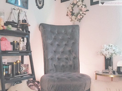 Cuck Hubby gets a little to Greedy