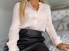 Boss Natalia Likes To Cuck Her Employees