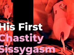 HIS FIRST CHASTITY SISSYGASM (001)