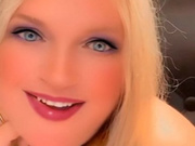 Cuckold POV SPH and big cleavage tease