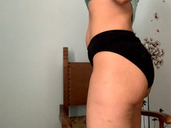 solo audio - prima esperienza cuckold con marito guardone