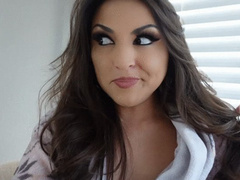 Custom: I'm Cheating On My Husband!