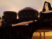 To be a cuckold of a divine lady (720p)