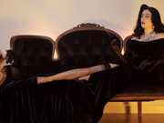 To be a cuckold of a divine lady (4K)