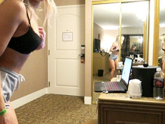 I Called Delivery While My BF Was Out